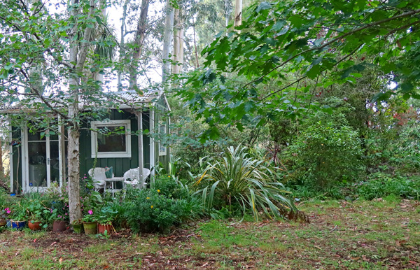  Pond Cottage in Summer 