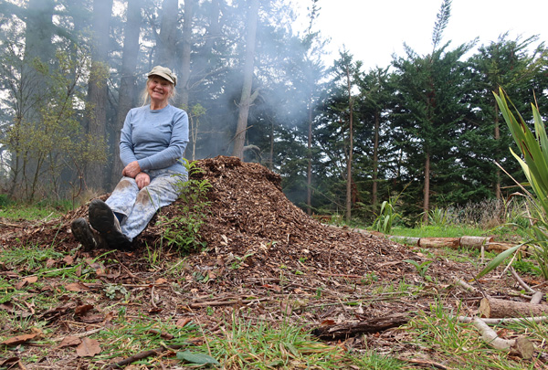  Me in my muddy gardening jeans. 