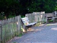 wooden-seat-picket-pence